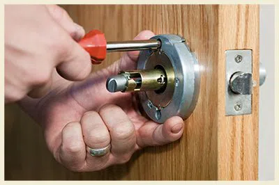 Clarendon Hills IL Locksmith Store Clarendon Hills, IL 312-757-1759 - 10-residential-lockouts